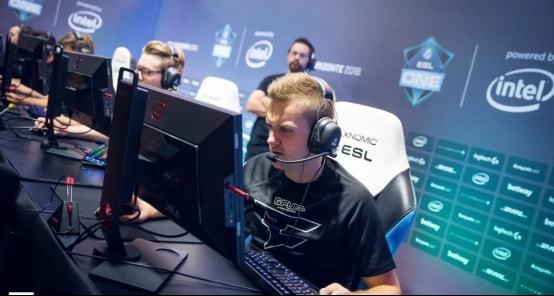 对于年轻球 对于年轻球